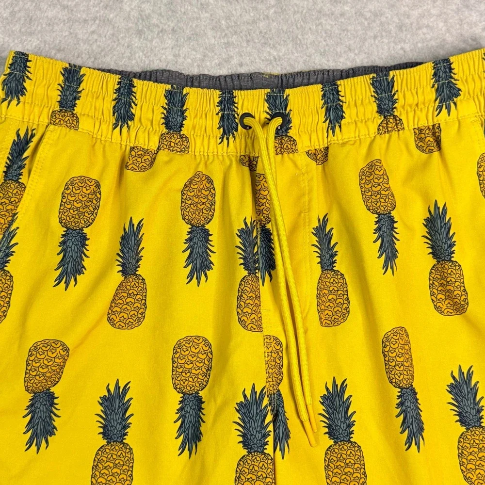 Hurley Mens Yellow Pineapple Print Board Shorts Swim Trunks Sz Medium 7in Inseam